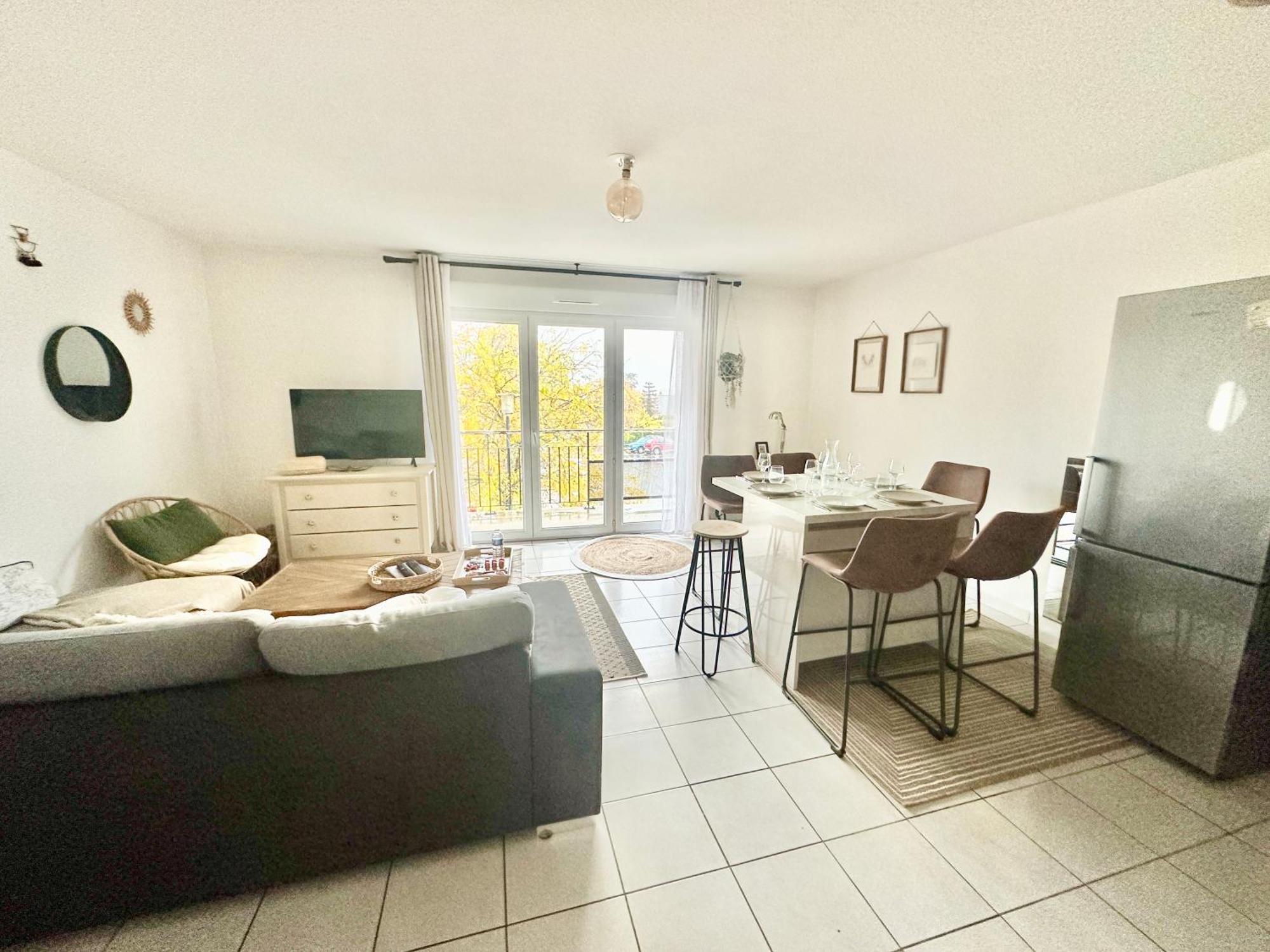 L'Arsene, Un Cocon Avec Terrasse Apartamento Panazol Exterior foto